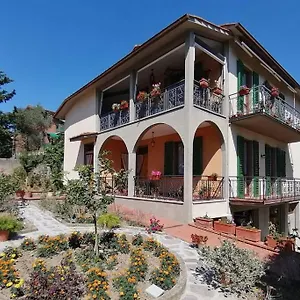 san-bartolo-rent-apartments-un-passo-da-firenze.it-tuscanyhotel.com/