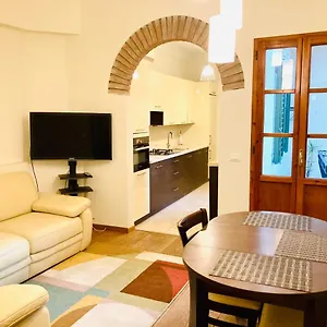 deluxe-apartment-in-the-centre-of-florence.it-tuscanyhotel.com/
